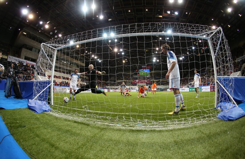 Сборная России выиграла "Кубок легенд" 10 фото