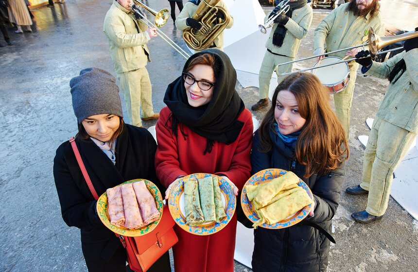 На Кузнецком мосту открылась блинная ярмарка 23 фото