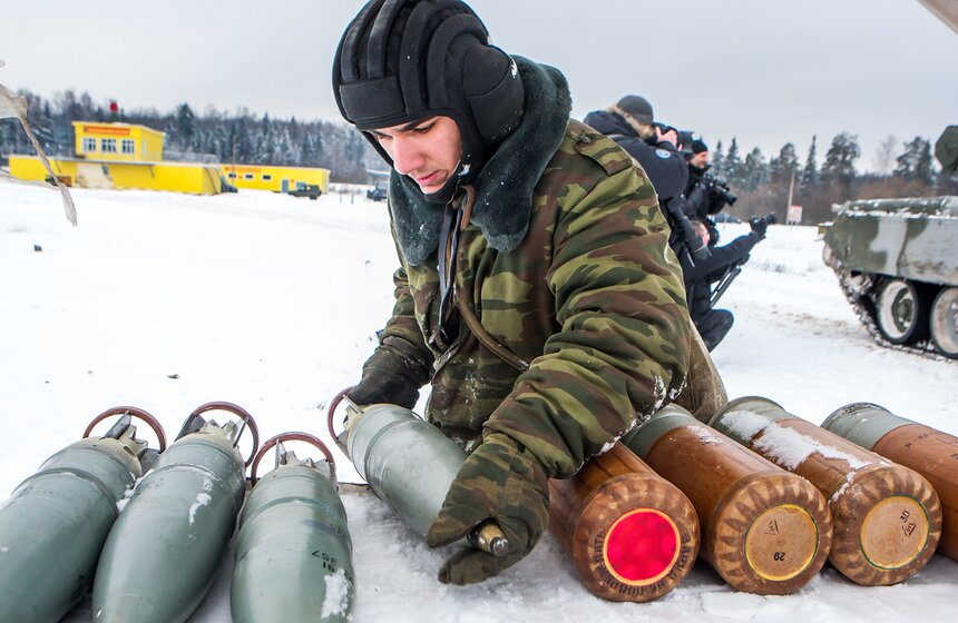 Боевые стрельбы Кантемировской танковой дивизии в Наро-Фоминске 5 фото