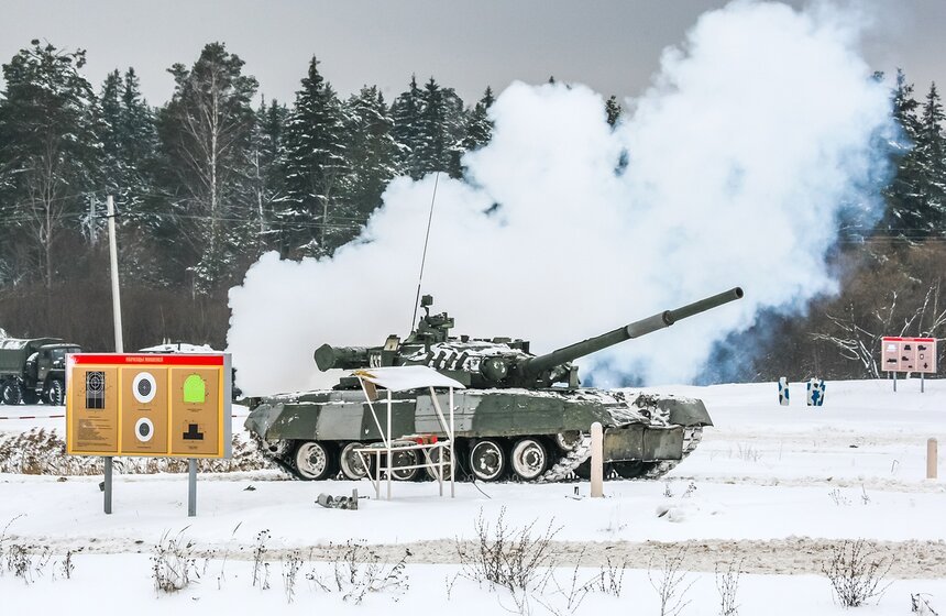 Боевые стрельбы Кантемировской танковой дивизии в Наро-Фоминске 14 фото