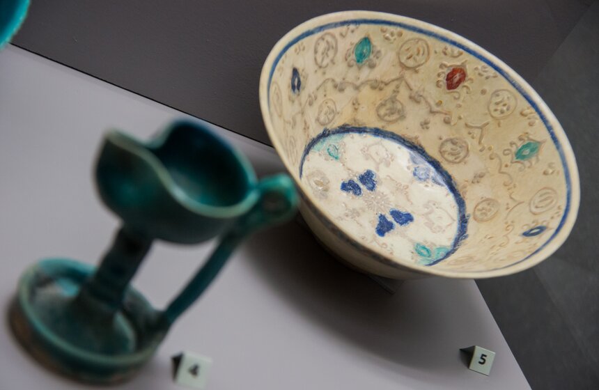 В музее Востока представили проект "Чай, вино, поэзия" 5 фото