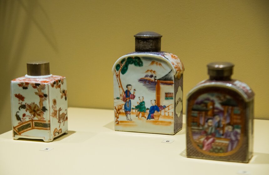 В музее Востока представили проект "Чай, вино, поэзия" 8 фото