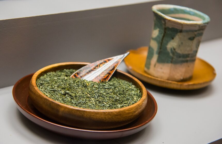 В музее Востока представили проект "Чай, вино, поэзия" 16 фото