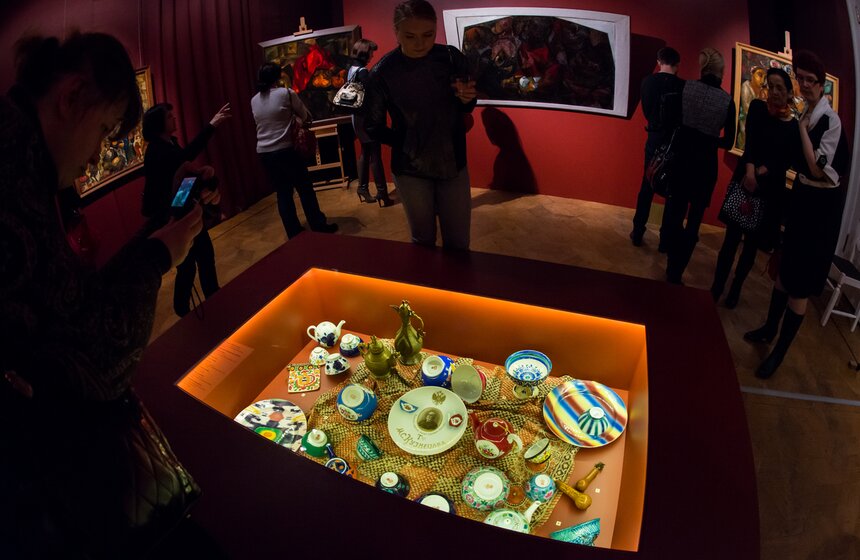 В музее Востока представили проект "Чай, вино, поэзия" 21 фото