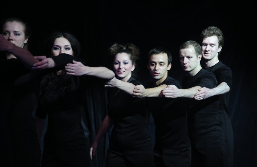 Спектакль Московского театра кукол "Игра в каракули" - режиссер Евгений Ибрагимов