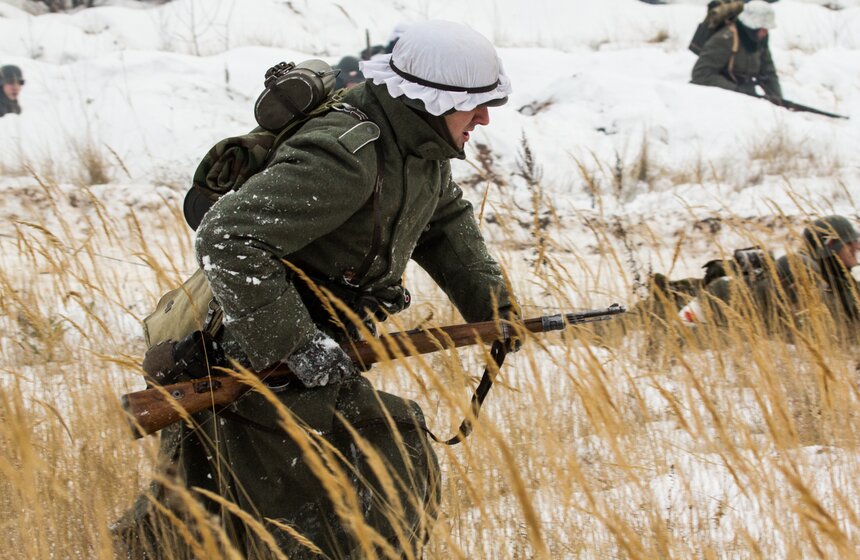 Военно-историческая реконструкция контрнаступления под Москвой 14 фото