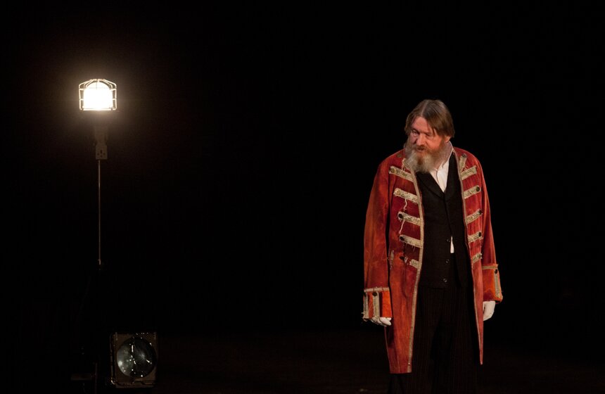 Лев Додин представит в Москве новую постановку "Вишневого сада" 13 фото