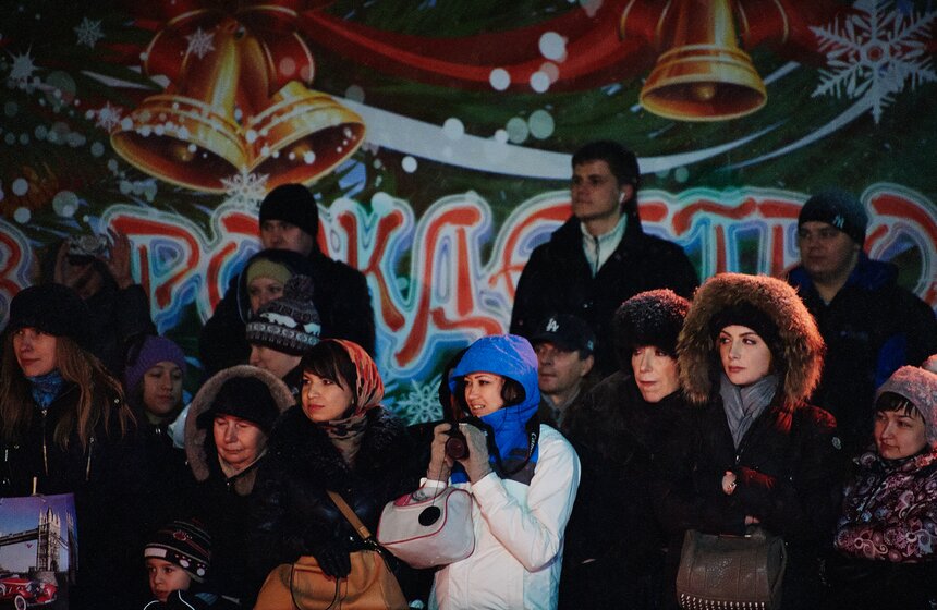 Каток на Пушкинской площади открылся спектаклем "Щелкунчик" 3 фото