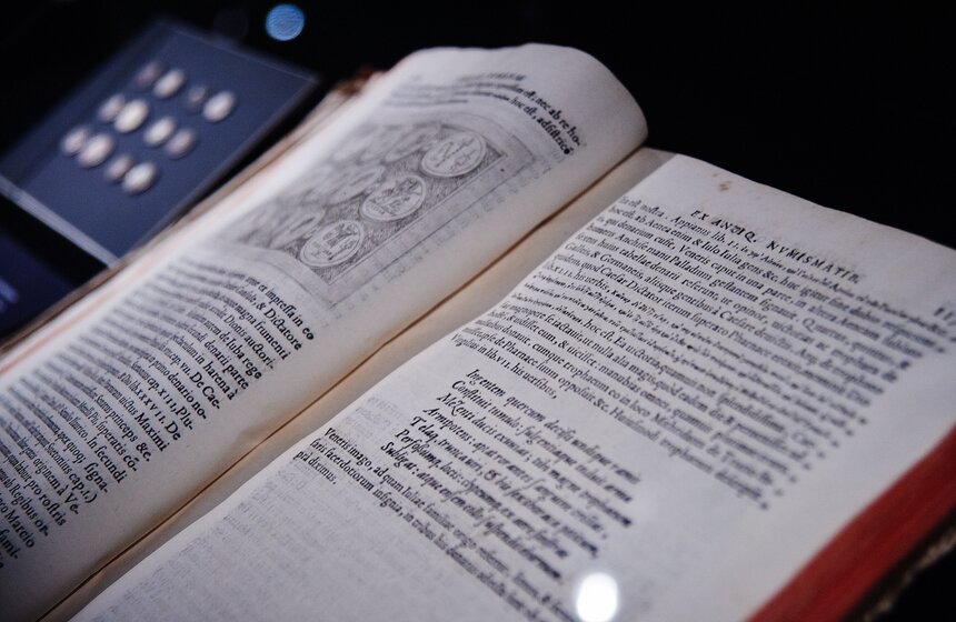 Выставка монет и гравюр эпохи Ренессанса открывается в Москве 6 фото