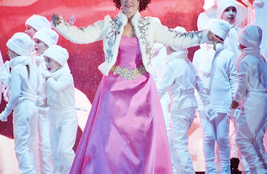 Каток на Пушкинской площади открылся спектаклем "Щелкунчик" 14 фото