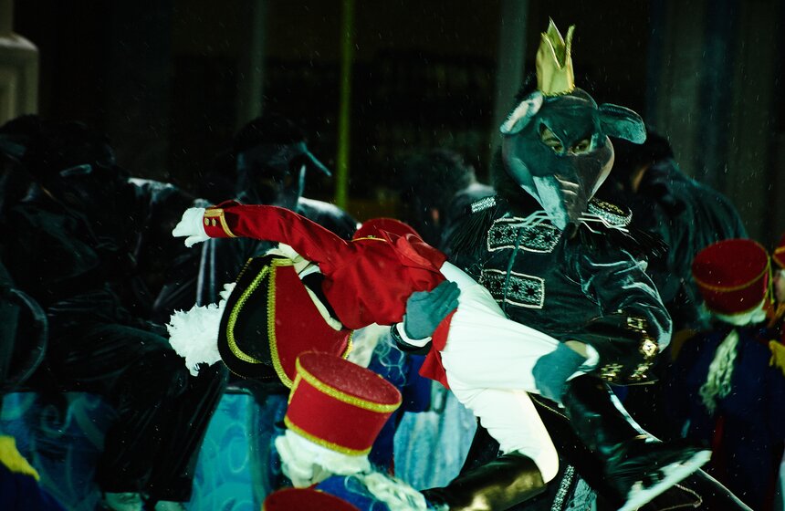 Каток на Пушкинской площади открылся спектаклем "Щелкунчик" 9 фото