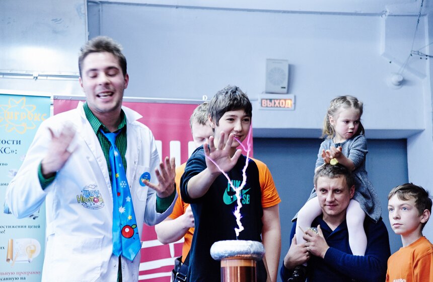 В Artplay проходит шоу-фестиваль "Чудеса науки" 15 фото