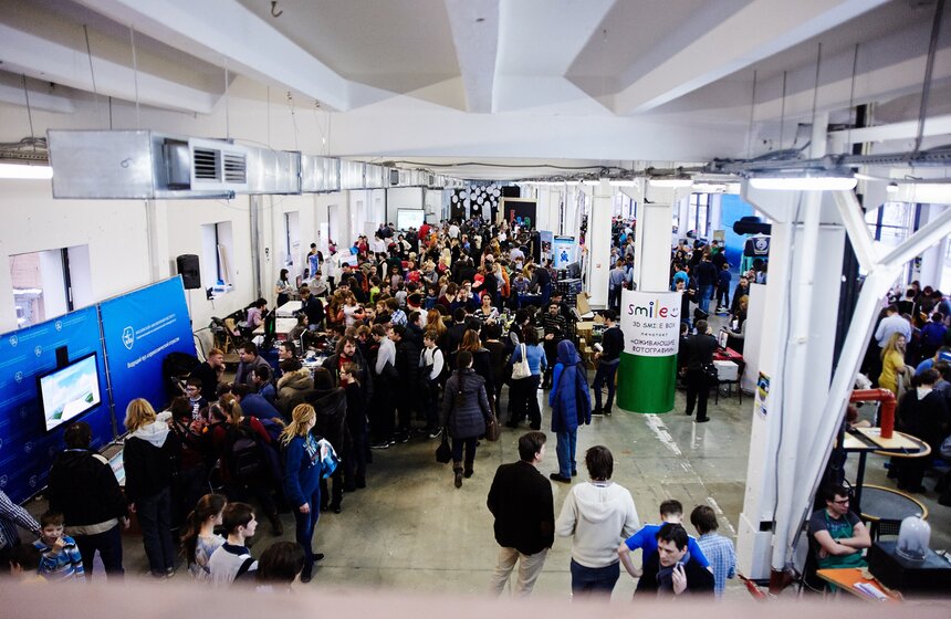 В Artplay проходит шоу-фестиваль "Чудеса науки" 25 фото