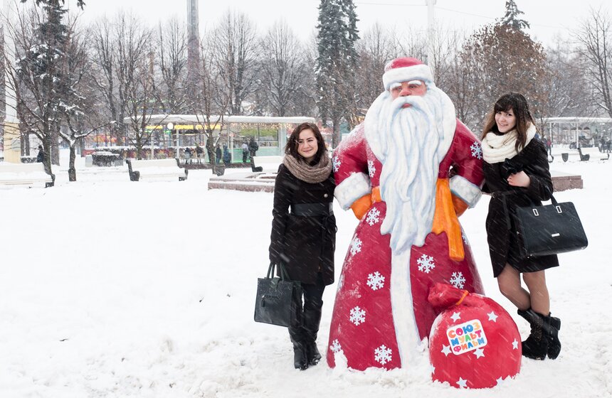 На ВДНХ открылся "Город сказок" 9 фото
