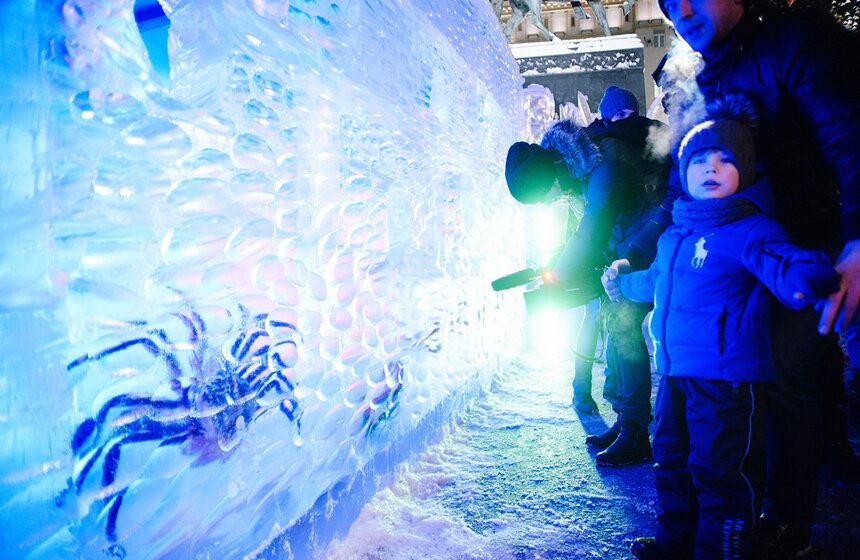 Москва готовится к открытию фестиваля "Путешествие в Рождество" 26 фото