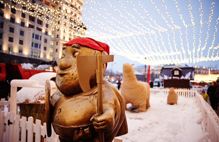 Москва готовится к открытию фестиваля "Путешествие в Рождество" 13 фото