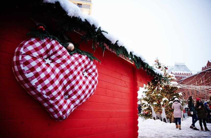 Москва готовится к открытию фестиваля "Путешествие в Рождество" 7 фото