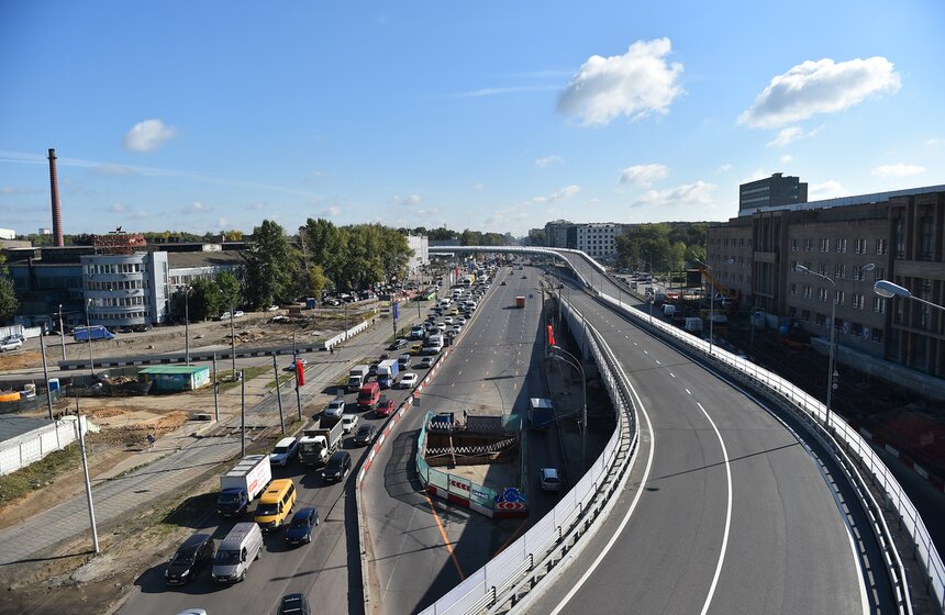 Открыта эстакада с улицы Перовской на Северо-Восточную хорду 2 фото