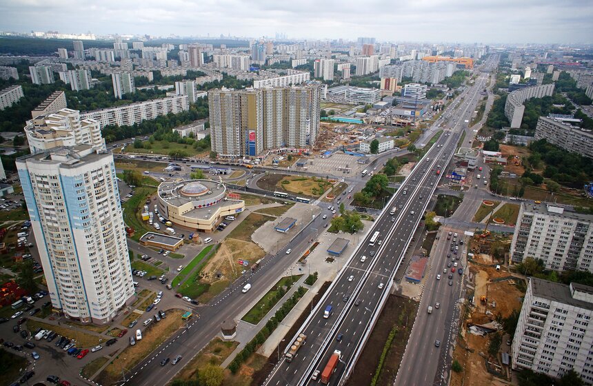 Открылась эстакада у станции метро "Улица Академика Янгеля" 4 фото