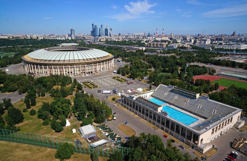 Как проходит реконструкция стадиона "Лужники" 9 фото