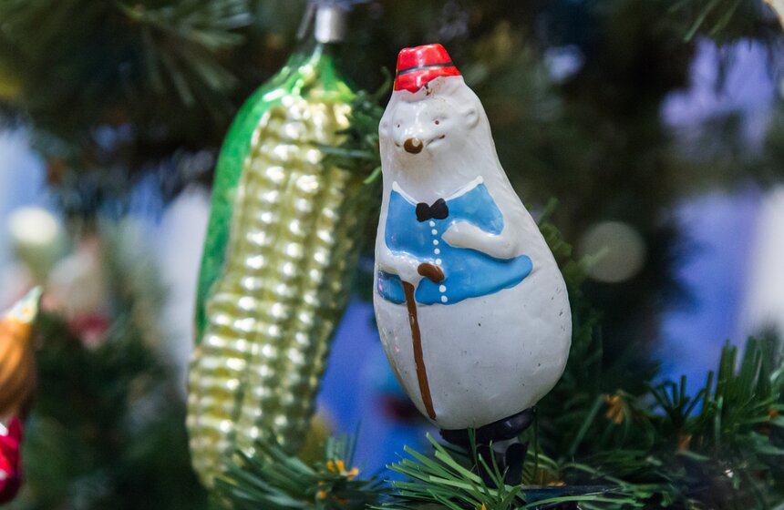 В Москве открылся фестиваль "История новогодней игрушки" 23 фото