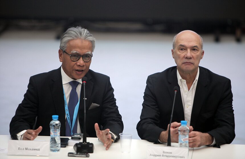 В Гостином дворе открылся фестиваль "Зодчество-2014" 19 фото