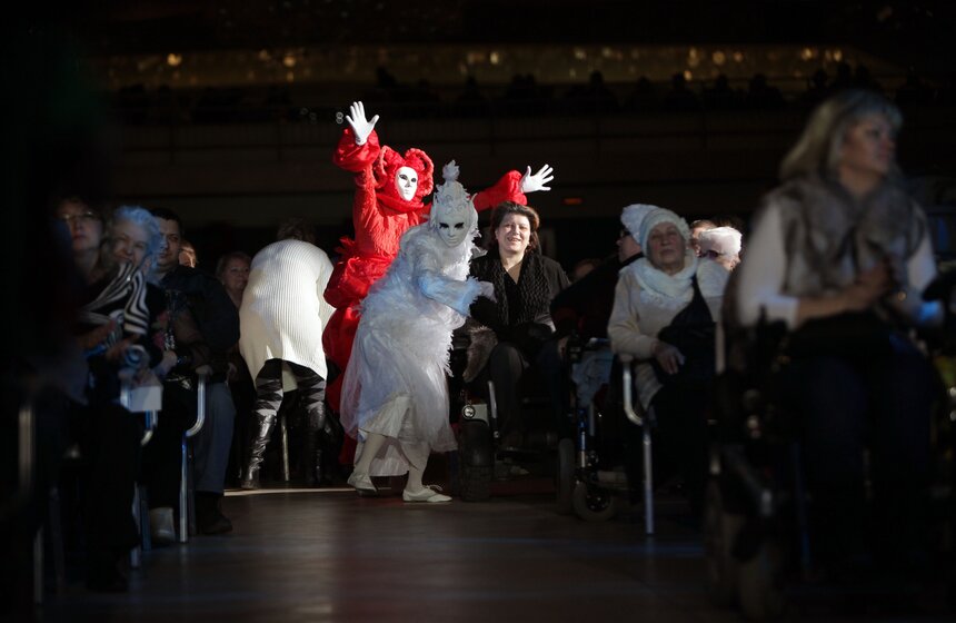 Мэр принял участие в приуроченном ко Дню инвалидов концерте 16 фото