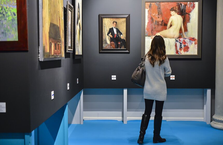 В Музее современной истории России открылась выставка "Эмоции" 14 фото