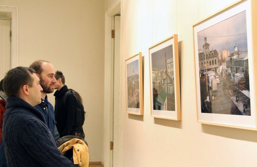 В Москве проходят выставки Максима Шера и бюро "Остоженка" 27 фото