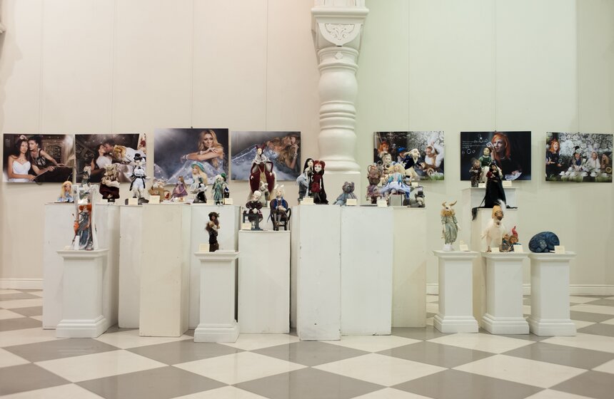 В арт-центре Vauxhall открылись две новогодние выставки 20 фото