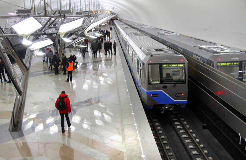 Открылась станция метро "Тропарево" 8 фото