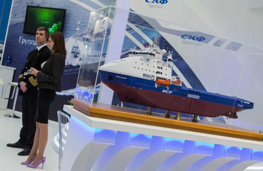 В Гостином Дворе открылся форум "Транспорт России" 6 фото