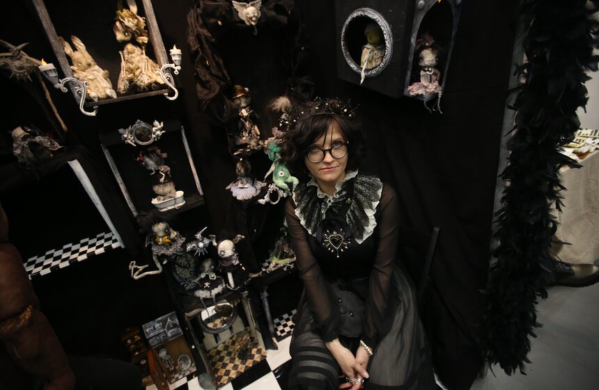 На "Тишинке" проходит выставка коллекционных мишек Teddy 3 фото