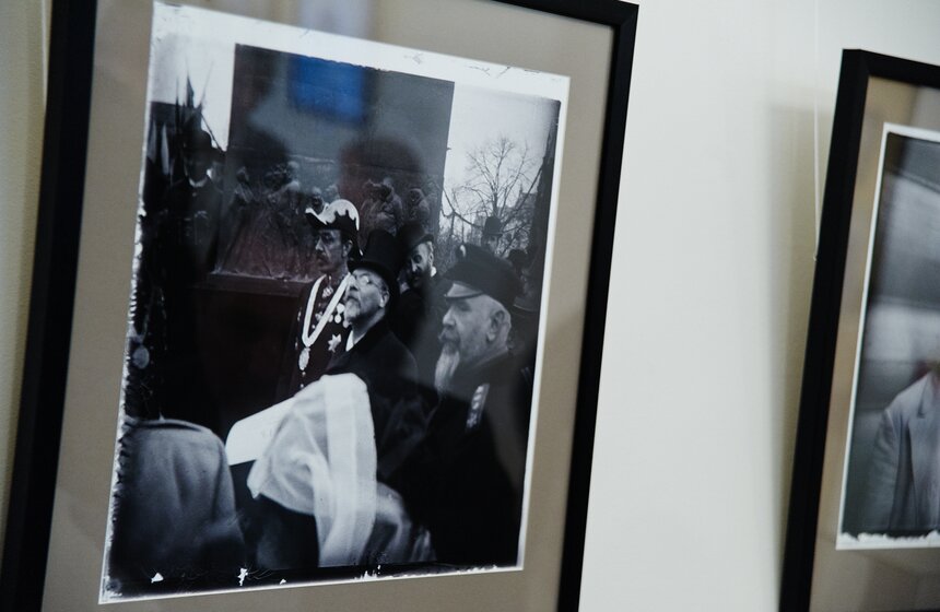 Выставка фотографа Челнокова "Carpe diem" открылась в столице 10 фото