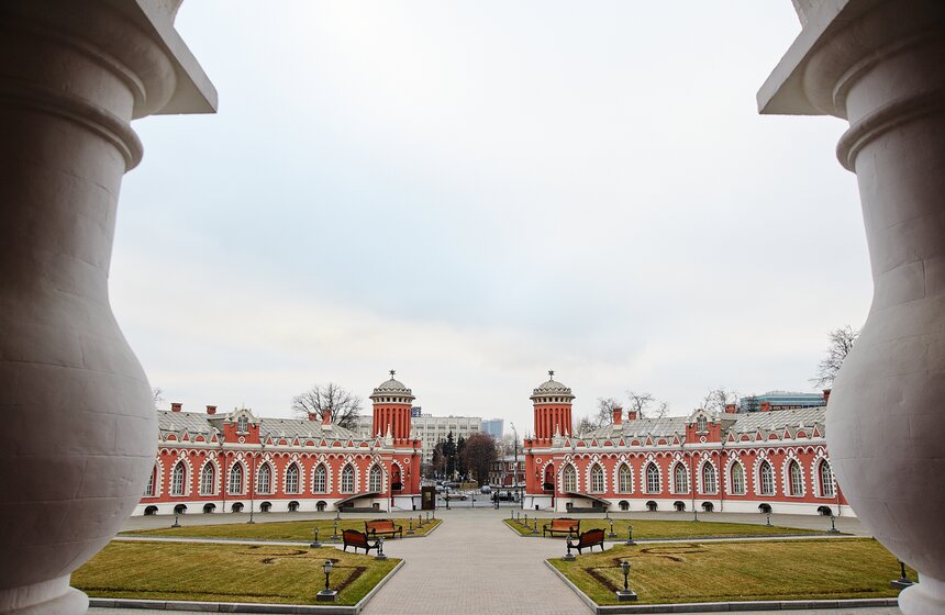 Экскурсия по Петровскому путевому дворцу 27 фото