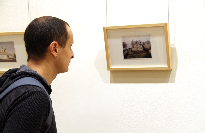 В Москве проходят выставки Максима Шера и бюро "Остоженка" 13 фото