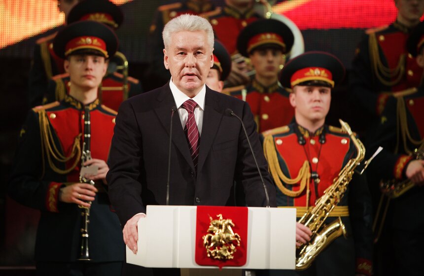 Собянин поздравил ветеранов с годовщиной битвы под Москвой 15 фото