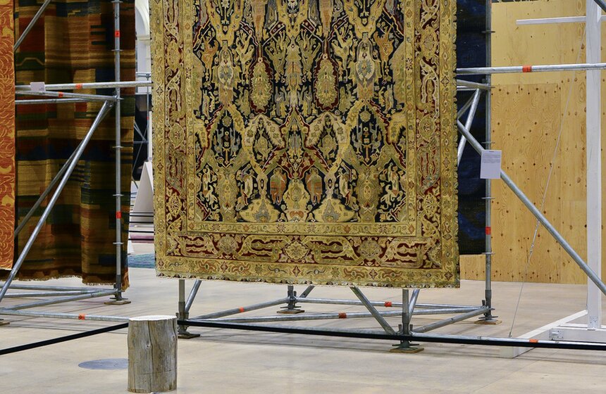 В "Манеже" открылась выставка "Каверверсия" 13 фото