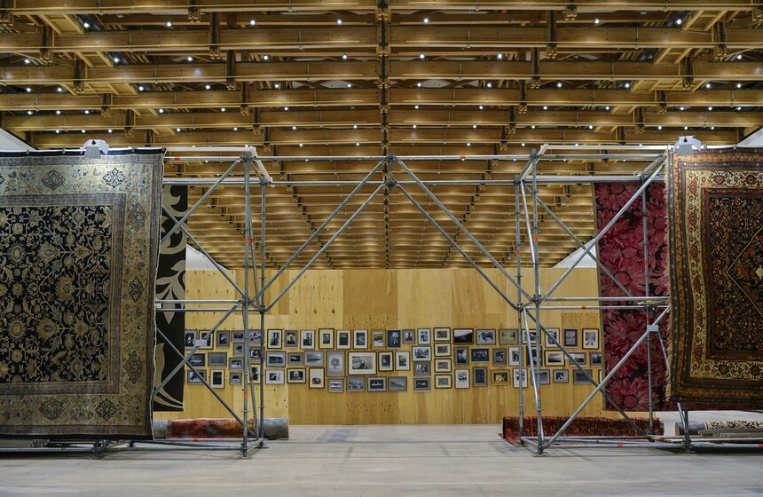 В "Манеже" открылась выставка "Каверверсия" 10 фото