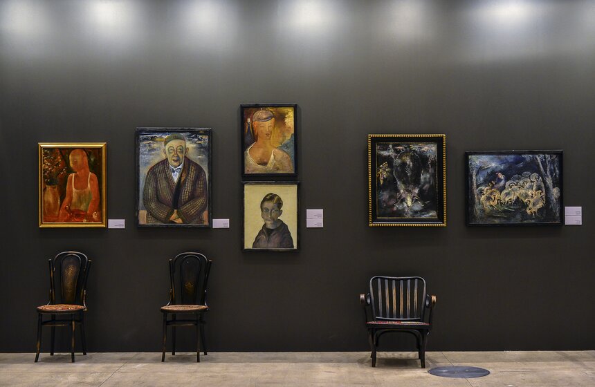 В "Манеже" открылась выставка "Каверверсия" 17 фото