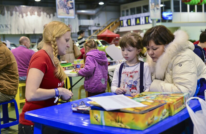 Семейный праздник "Классическое Рождество – забавы и подарки" 22 фото