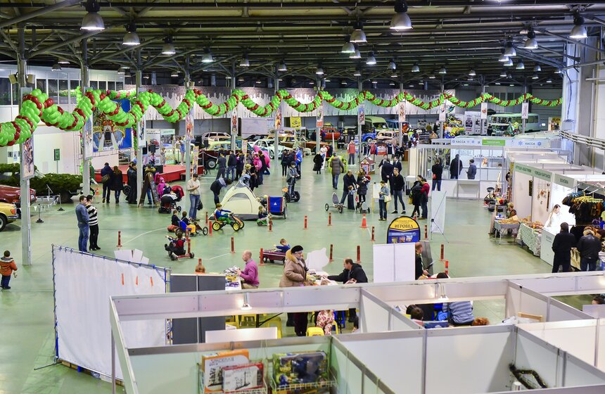 Семейный праздник "Классическое Рождество – забавы и подарки" 13 фото