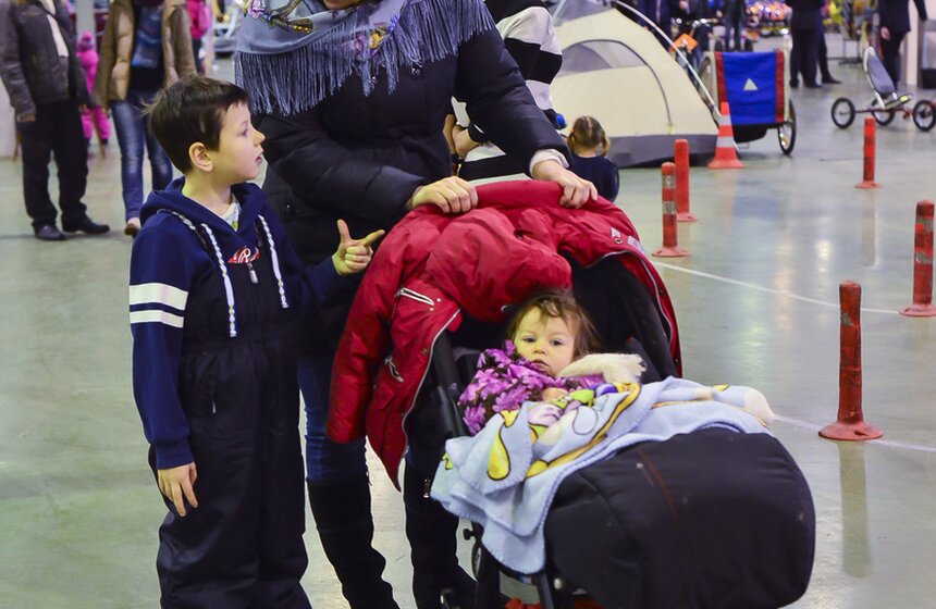Семейный праздник "Классическое Рождество – забавы и подарки" 16 фото