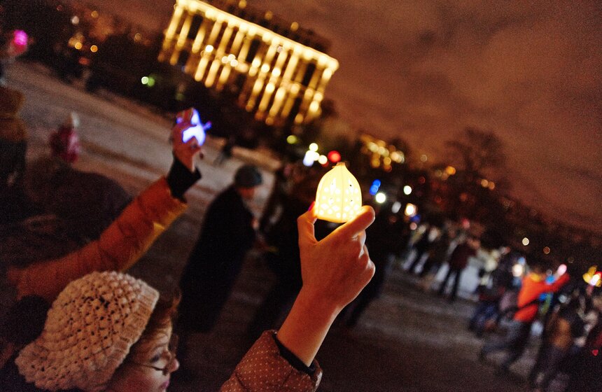 В МУЗЕОНе прошел флешмоб "Mp3 Эксперимент" 10 фото