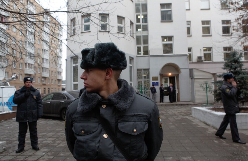 Расула Мирзаева признали виновным, но отпустили в зале суда 11 фото