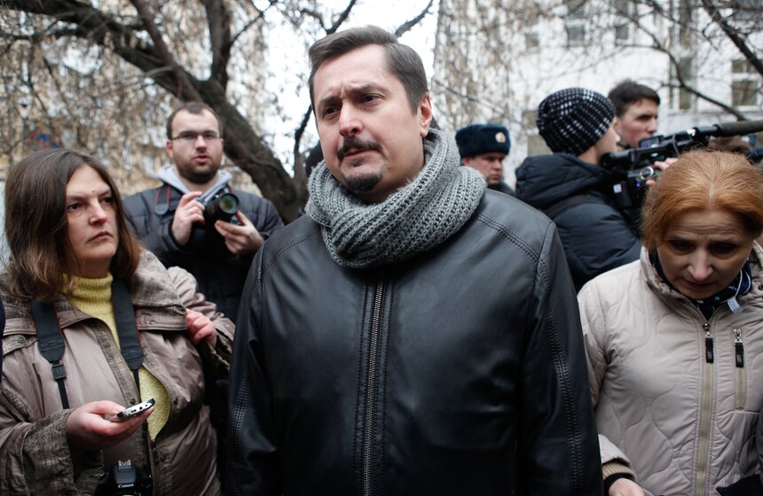 Расула Мирзаева признали виновным, но отпустили в зале суда 15 фото