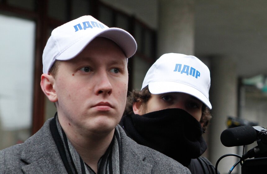 Расула Мирзаева признали виновным, но отпустили в зале суда 13 фото