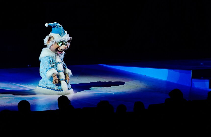 В Кремлевском дворце проходят новогодние Елки 20 фото