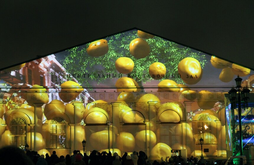 <a href="https://www.m24.ru/galleries/1469" target="_blank">В ВК "Манеж" открылось аудиовизуальное 3D-шоу "Сны Москвы" </a>