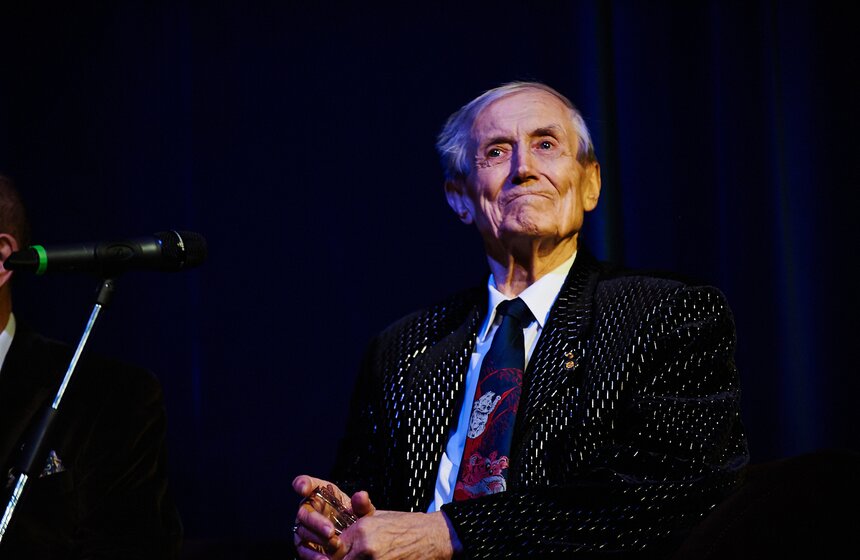 Поэт Евгений Евтушенко выступил в культурном центре ЗИЛ 11 фото